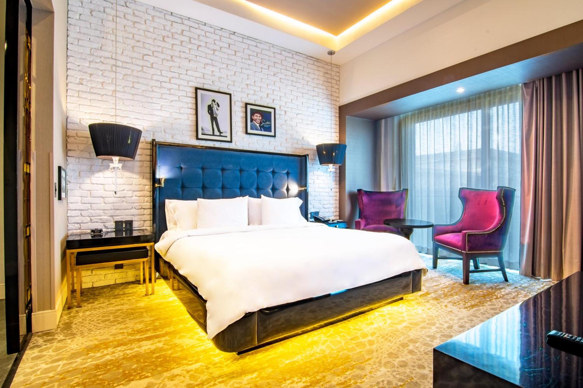 K Tower Boutique Hotel By Lucerna 提华纳 外观 照片